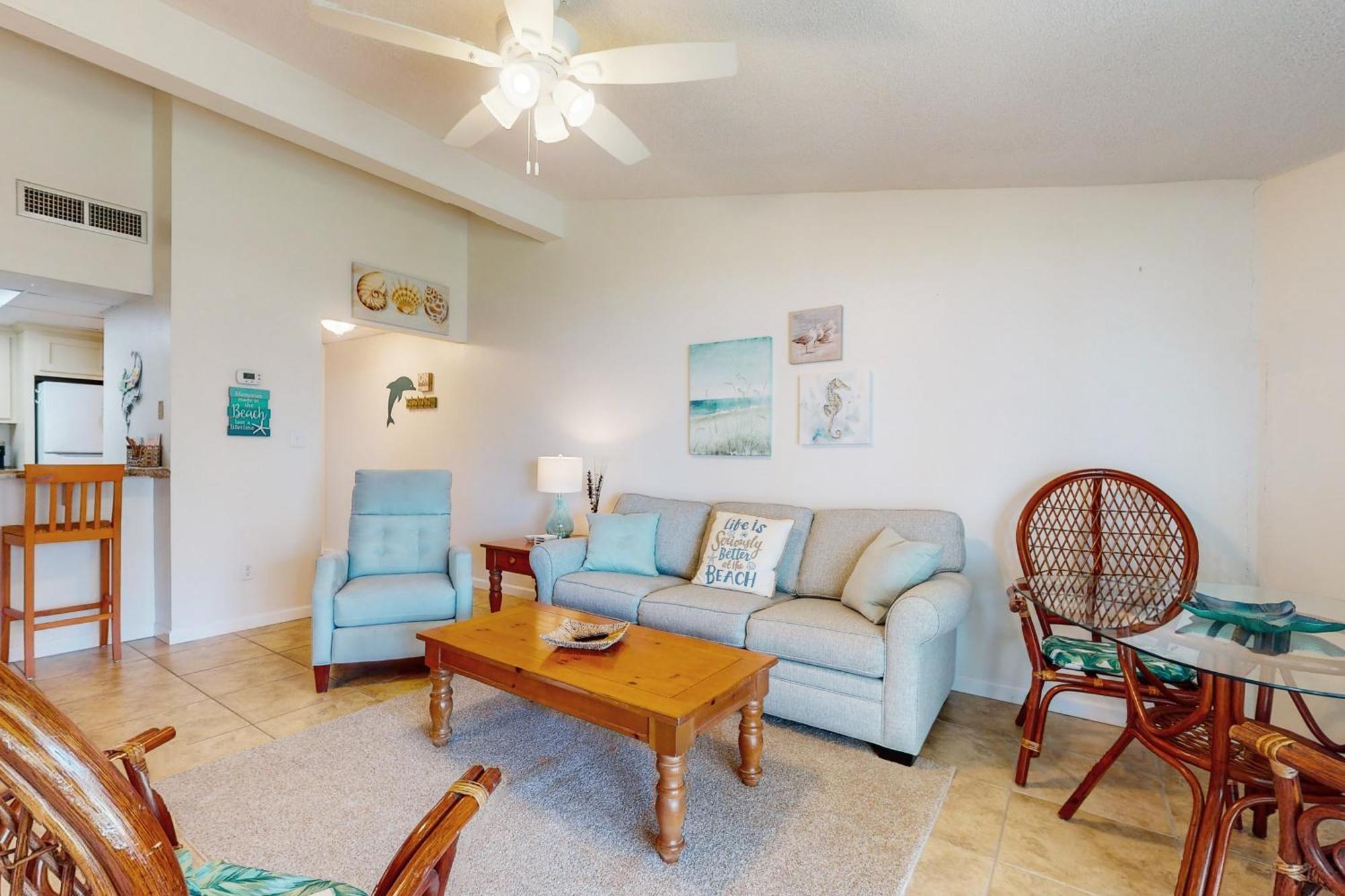 Dollar E205 Apartment *